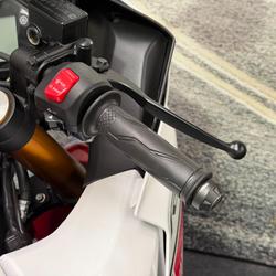 2023 Yamaha YZF-R15M RED/WHITE