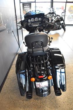 2017 HARLEY-DAVIDSON FLHXS STREET GLIDE SPECIAL