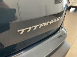 2019 Ford Endura Titanium