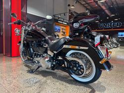 2018 Harley-Davidson Deluxe 107 (FLDE) Softail Black