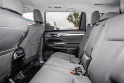 2017 Toyota Kluger GX