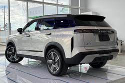 2025 Jaecoo J7 SHS Summit