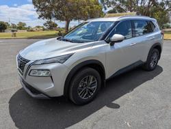 2024 Nissan X-TRAIL ST