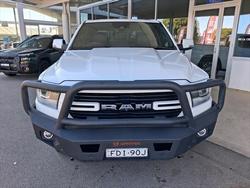 2023 RAM 1500 Laramie Sport RamBox DT MY23 4X4 Dual Range Bright White