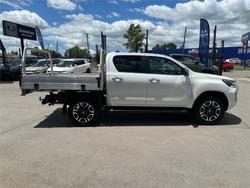 2021 TOYOTA HILUX SR5 (4x4) GUN126R White