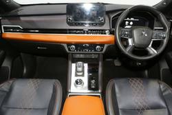 2023 Mitsubishi Outlander Exceed Tourer