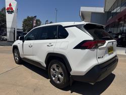 2022 Toyota RAV4 GX