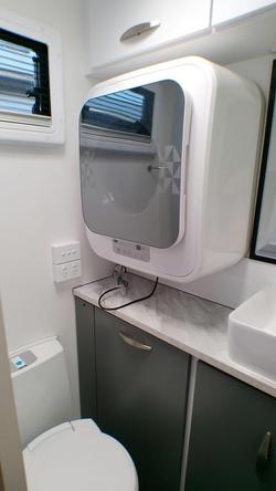 2025 Supreme 1760_C_K2e3_S Classic 17'6