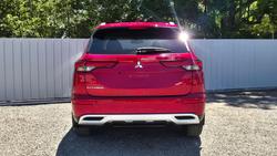 2022 Mitsubishi Outlander LS