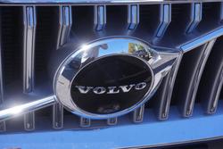 2022 Volvo XC90 B6 Inscription