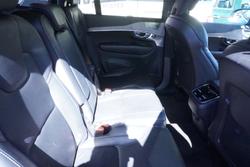 2022 Volvo XC90 B6 Inscription