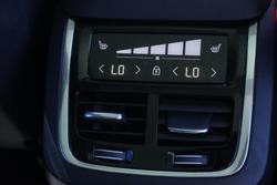 2022 Volvo XC90 B6 Inscription
