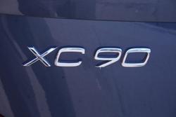 2022 Volvo XC90 B6 Inscription