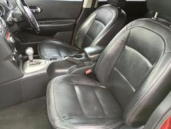 2011 Nissan Dualis +2 Ti J10 Series II MY10 Magnetic Red