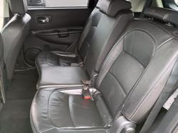 2011 Nissan Dualis +2 Ti J10 Series II MY10 Magnetic Red