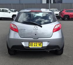 2011 Mazda 2 Neo