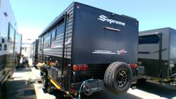 2025 Supreme 2110_C_K1e5b_T Territory 21'10 2 Bunk