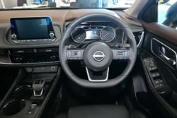 2023 Nissan X-TRAIL ST-L