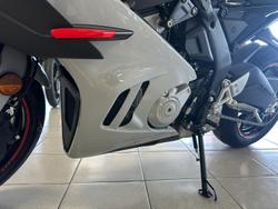 2025 CFMOTO 675SR-R SR Grey