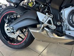 2025 CFMOTO 675SR-R SR Grey