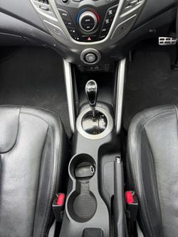 2012 Hyundai Veloster + FS2 Vitamin C