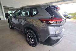 2024 Nissan X-TRAIL ST