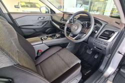 2024 Nissan X-TRAIL ST