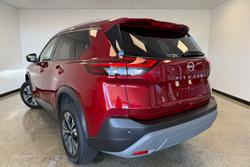 2025 Nissan X-TRAIL ST-L
