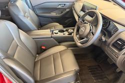 2025 Nissan X-TRAIL ST-L