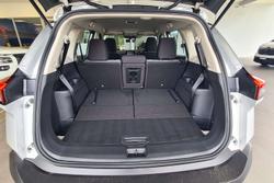 2025 Nissan X-TRAIL ST