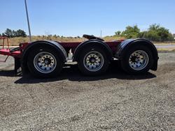 2025 Freightmore Tri