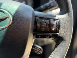 2021 Toyota Hilux SR5