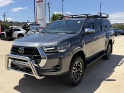 2021 Toyota Hilux SR5