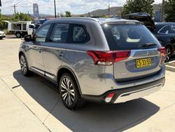 2019 Mitsubishi Outlander ES ADAS
