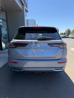 2025 Mitsubishi Outlander Exceed