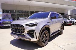 2025 Isuzu MU-X X-TERRAIN