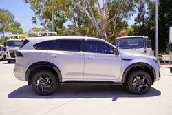 2025 Isuzu MU-X X-TERRAIN