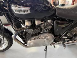 2008 Triumph Thruxton 900 Thruxton Black