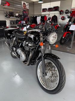 2008 Triumph Thruxton 900 Thruxton Black