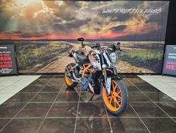 2015 Ktm 390 DUKE WHITE