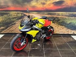 2021 APRILIA TUONO YELLOW