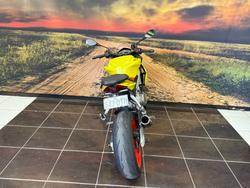 2021 APRILIA TUONO YELLOW