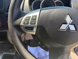 2014 Mitsubishi Triton GLX