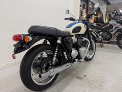 2026 Triumph 2026 Triumph 1200CC BONNEVILLE T120 Road Blue