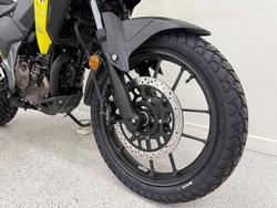 2025 Suzuki 2025 Suzuki 250CC V-STROM 250SX (DS250RLM5) Yellow