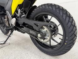 2025 Suzuki 2025 Suzuki 250CC V-STROM 250SX (DS250RLM5) Yellow