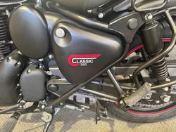 2024 Royal Enfield CLASSIC 350 DARK Black