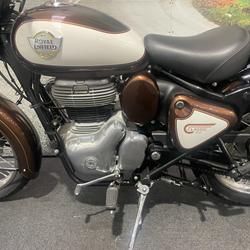 2025 Royal Enfield 2025 Royal Enfield 350CC CLASSIC 350 CHROME ROAD