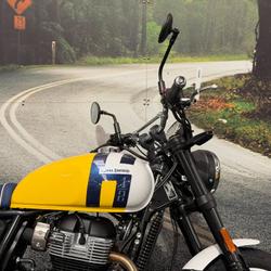 2025 Royal Enfield 2025 650CC INTERCEPTOR BEAR 650 Road CELESTIAL RED