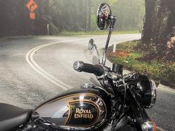 2025 Royal Enfield CLASSIC 650 Black